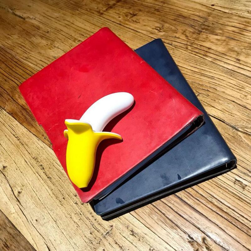 Cute Little Banana G-Spot Vibrator