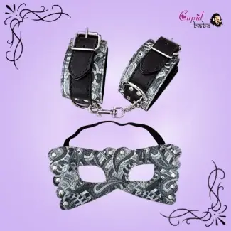 Adjustable Sex Wrist Cuffs and Blindfold Set