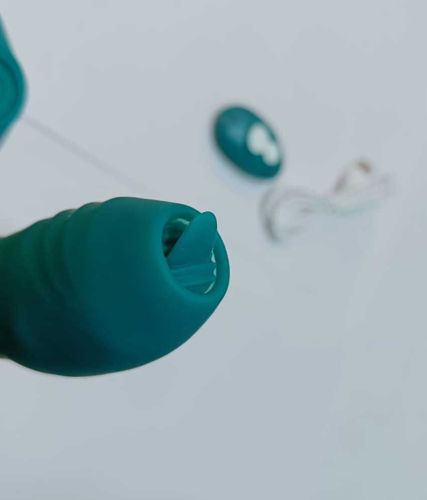 Clitoris Sucker Nipple Clitoris Massage Tongue Licking Vibrator Sex Toy